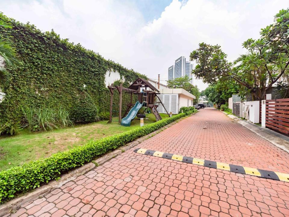 Glenwood Residences Хошимін Екстер'єр фото